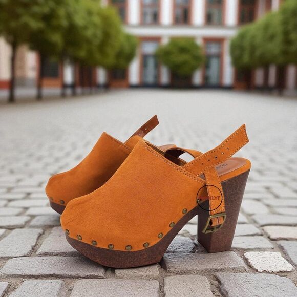 Olivia Miller Studded Lia Clog Heel Cognac Size 8 - Picture 3 of 12